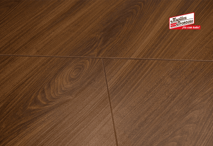 ANTECOMEDOR EMMA CON 4 SILLAS RUSSEL LATTE