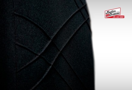 ANTECOMEDOR ALEGRA CON 4 SILLAS RUSSEL CHARCOAL