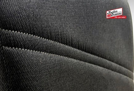 ANTECOMEDOR ALEGRA CON 4 SILLAS ROYALE NEGRO