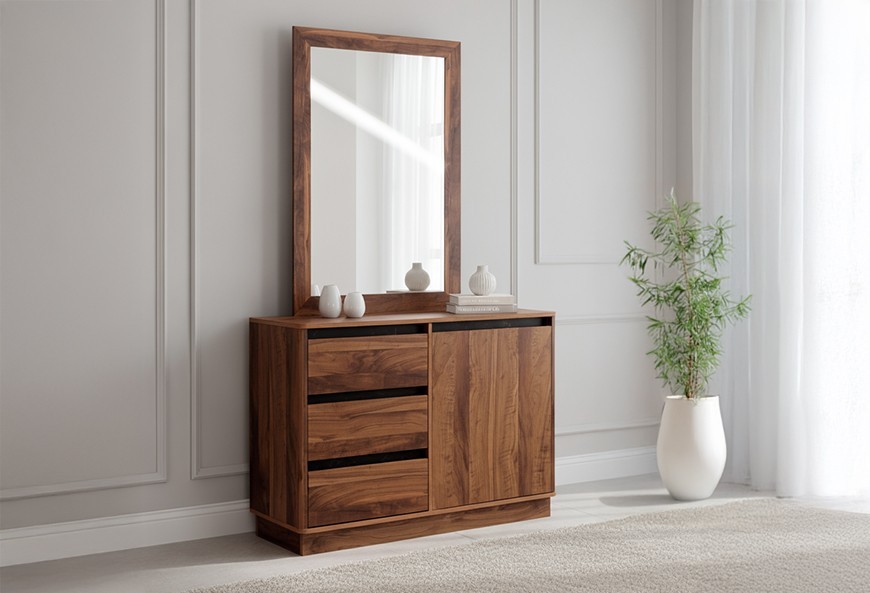 CÓMODA CON LUNA BRITANIA